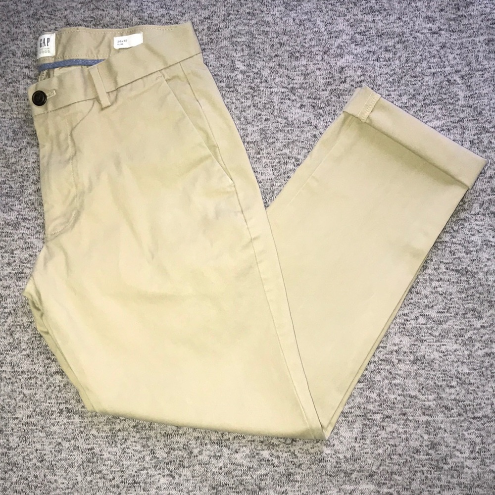 GAP Men’s Chino Pants